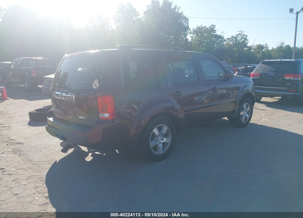 2011 HONDA PILOT EX-L VIN: 5FNYF4H64BB057517