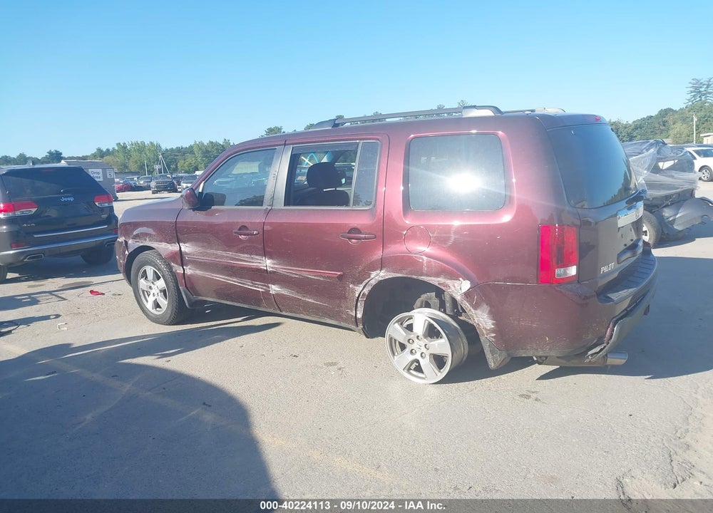 2011 HONDA PILOT EX-L VIN: 5FNYF4H64BB057517