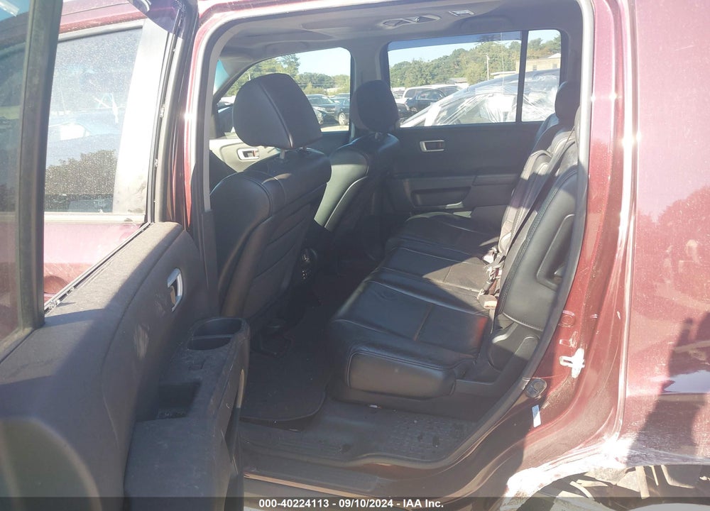 2011 HONDA PILOT EX-L VIN: 5FNYF4H64BB057517
