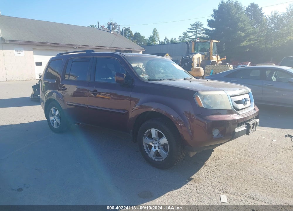 2011 HONDA PILOT EX-L VIN: 5FNYF4H64BB057517