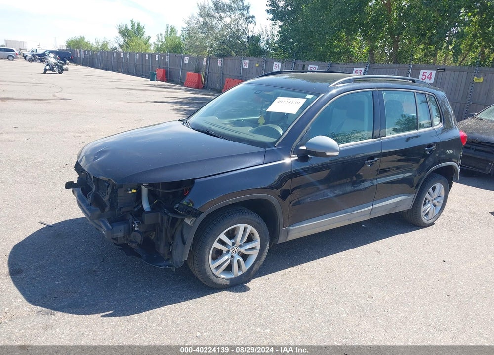 2017 VOLKSWAGEN TIGUAN 2.0T/2.0T S VIN: WVGBV7AX5HK027771