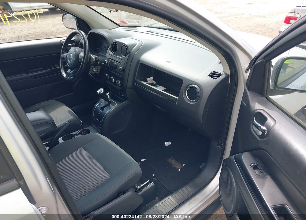 2011 JEEP COMPASS VIN: 1J4NT1FBXBD236561