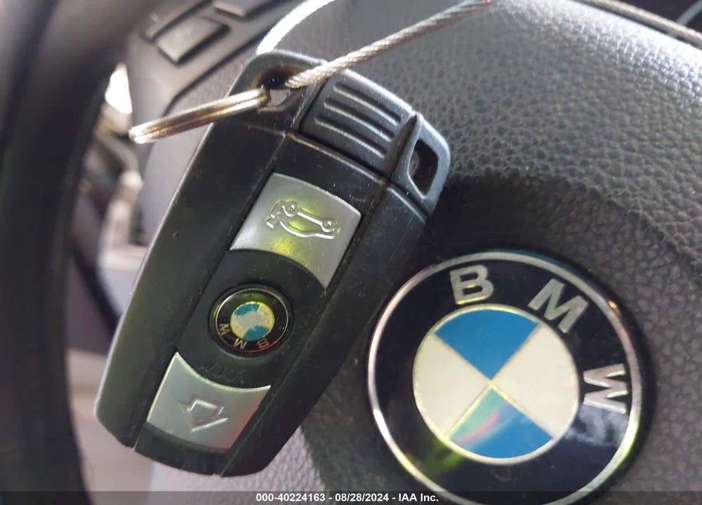 2008 BMW 528I VIN: WBANU53568C110394