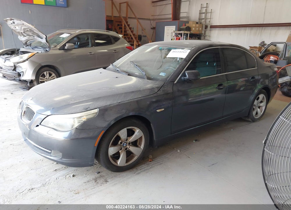 2008 BMW 528I VIN: WBANU53568C110394