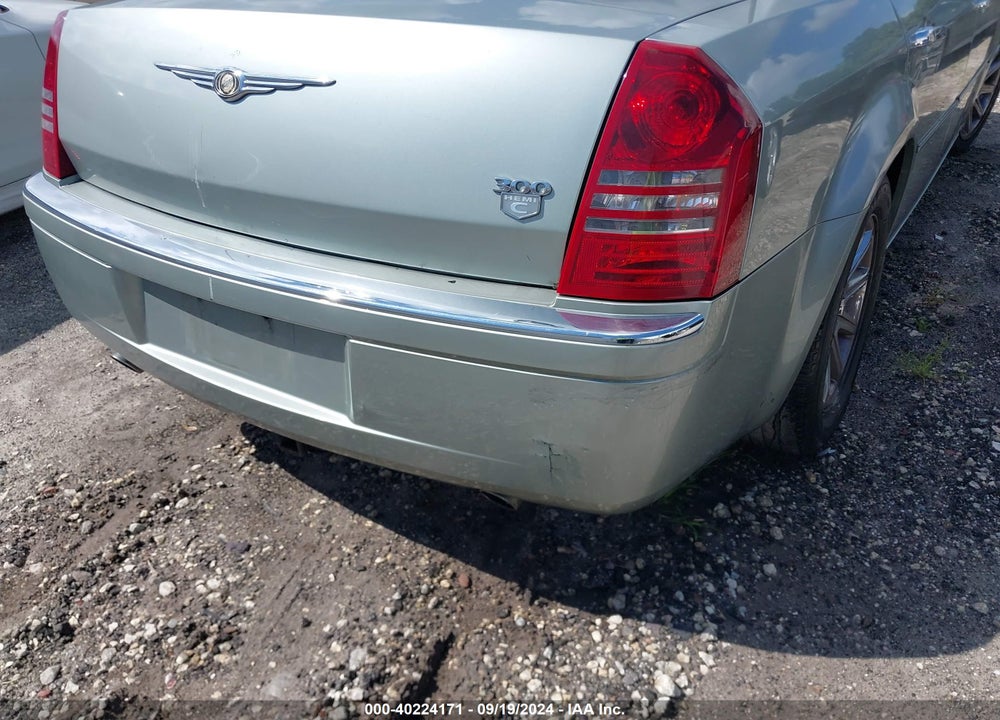 2006 CHRYSLER 300 C VIN: 2C3KA63H26H272200