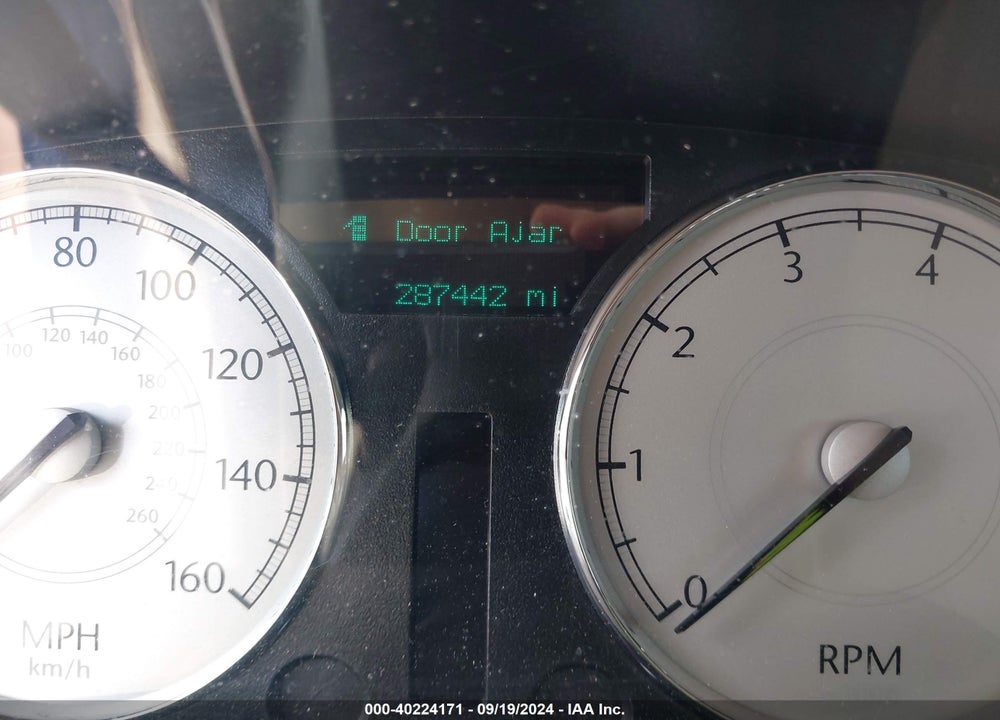 2006 CHRYSLER 300 C VIN: 2C3KA63H26H272200
