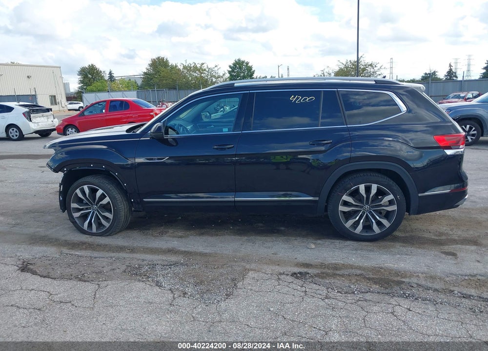 2022 VOLKSWAGEN ATLAS 3.6L V6 SEL PREMIUM R-LINE VIN: 1V2FR2CA3NC509715
