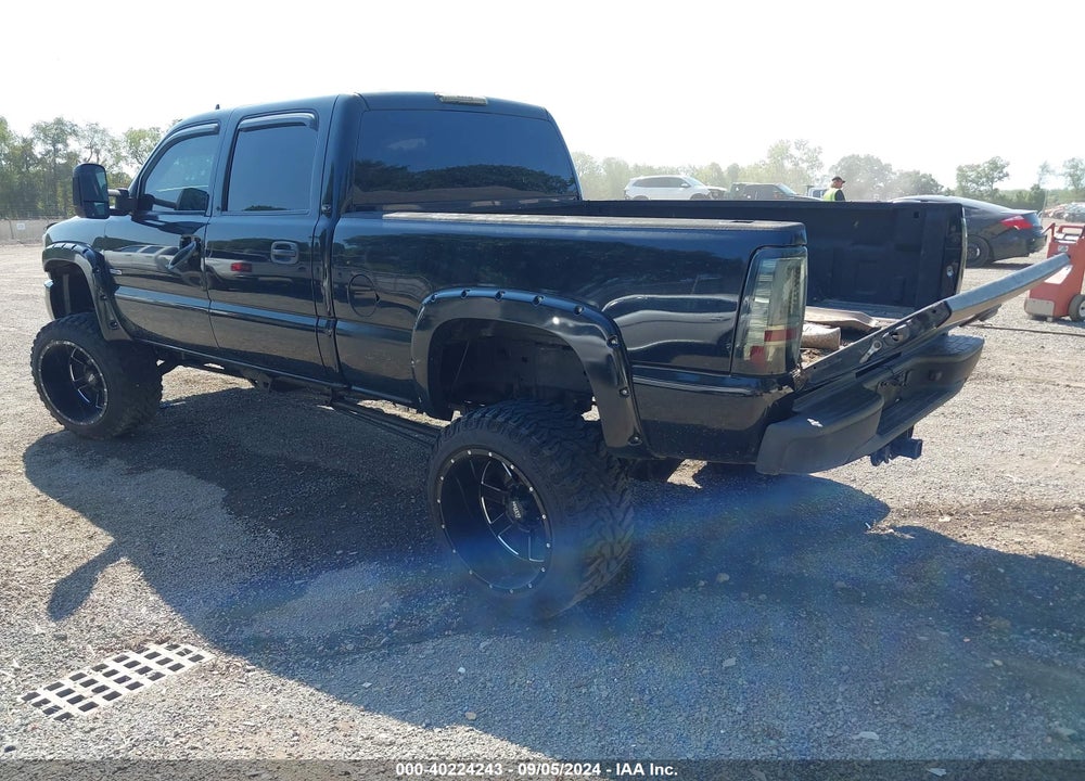 2007 GMC SIERRA 2500HD CLASSIC SLT VIN: 1GTHK23D17F148964