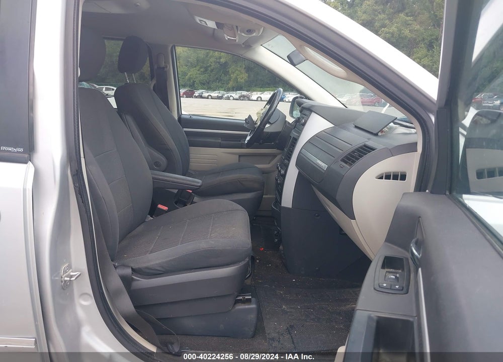 2009 DODGE GRAND CARAVAN SXT VIN: 2D8HN54179R626167