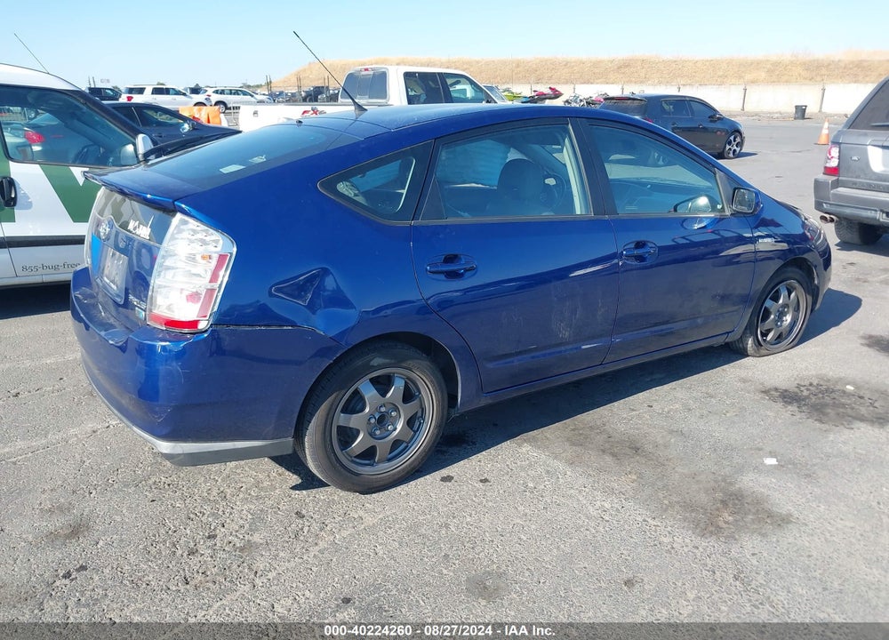 2009 TOYOTA PRIUS TOURING VIN: JTDKB20U797866784