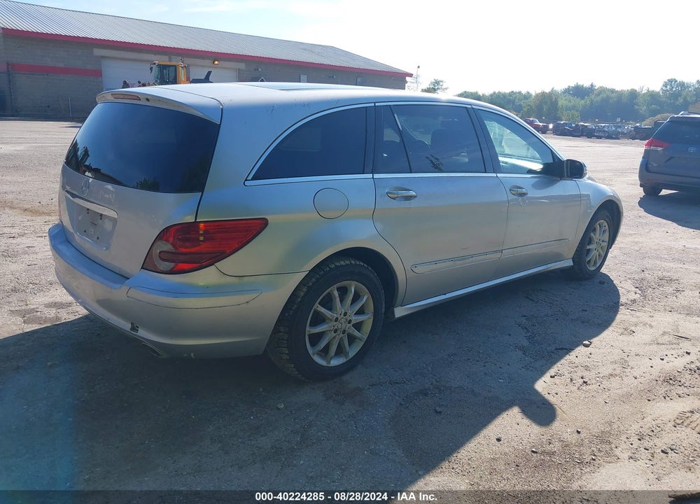 2006 MERCEDES-BENZ R 500 4MATIC VIN: 4JGCB75E46A022151