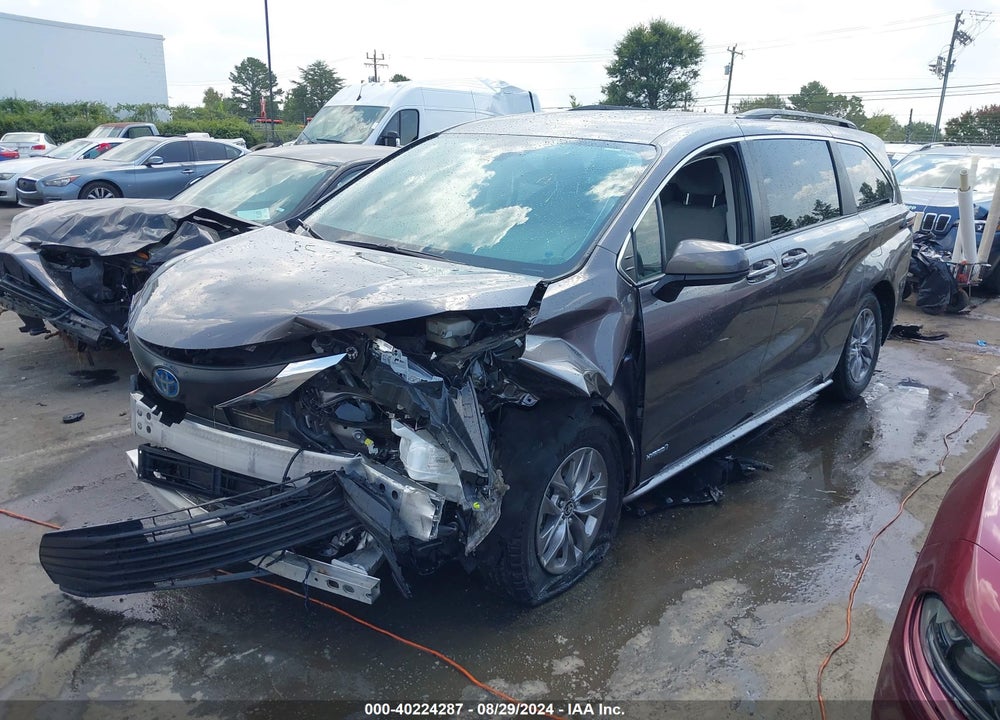 2021 TOYOTA SIENNA LE VIN: 5TDKRKEC0MS031345