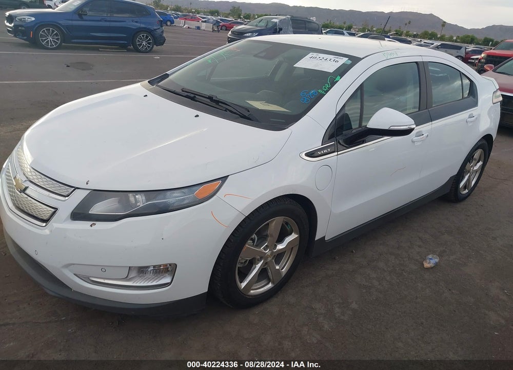 2015 CHEVROLET VOLT VIN: 1G1RB6E42FU112244