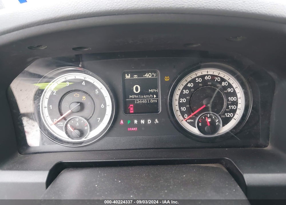 2014 RAM 1500 EXPRESS VIN: 3C6JR6AT4EG185041