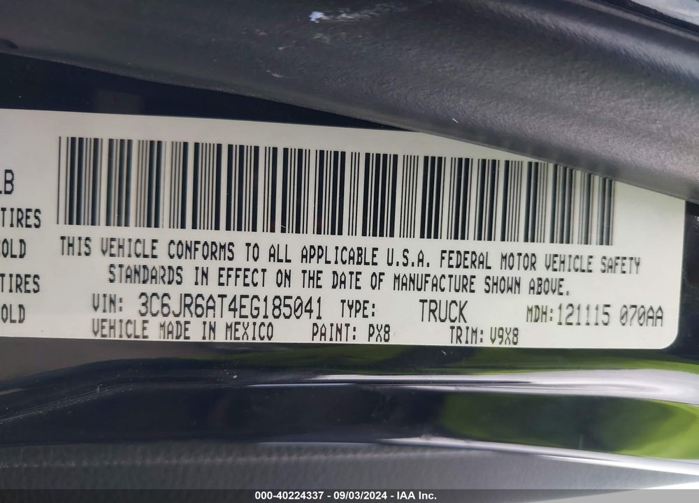 2014 RAM 1500 EXPRESS VIN: 3C6JR6AT4EG185041