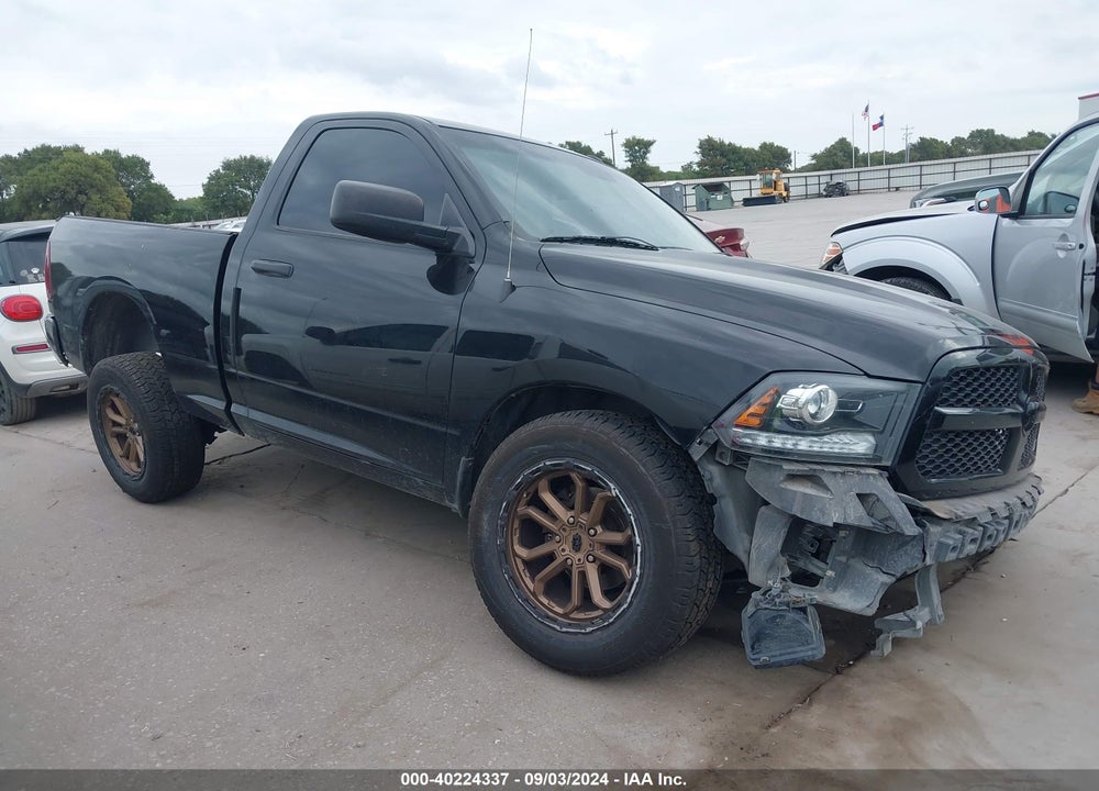 2014 RAM 1500 EXPRESS VIN: 3C6JR6AT4EG185041