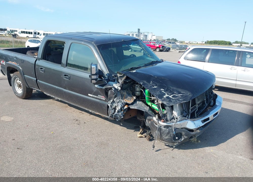 2004 GMC SIERRA 2500HD SLE VIN: 1GTHK23194F119911
