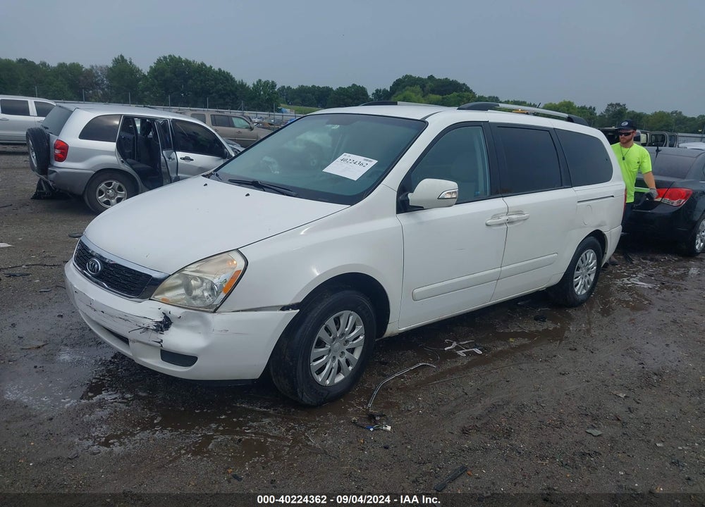 2011 KIA SEDONA LX VIN: KNDMG4C79B6364432