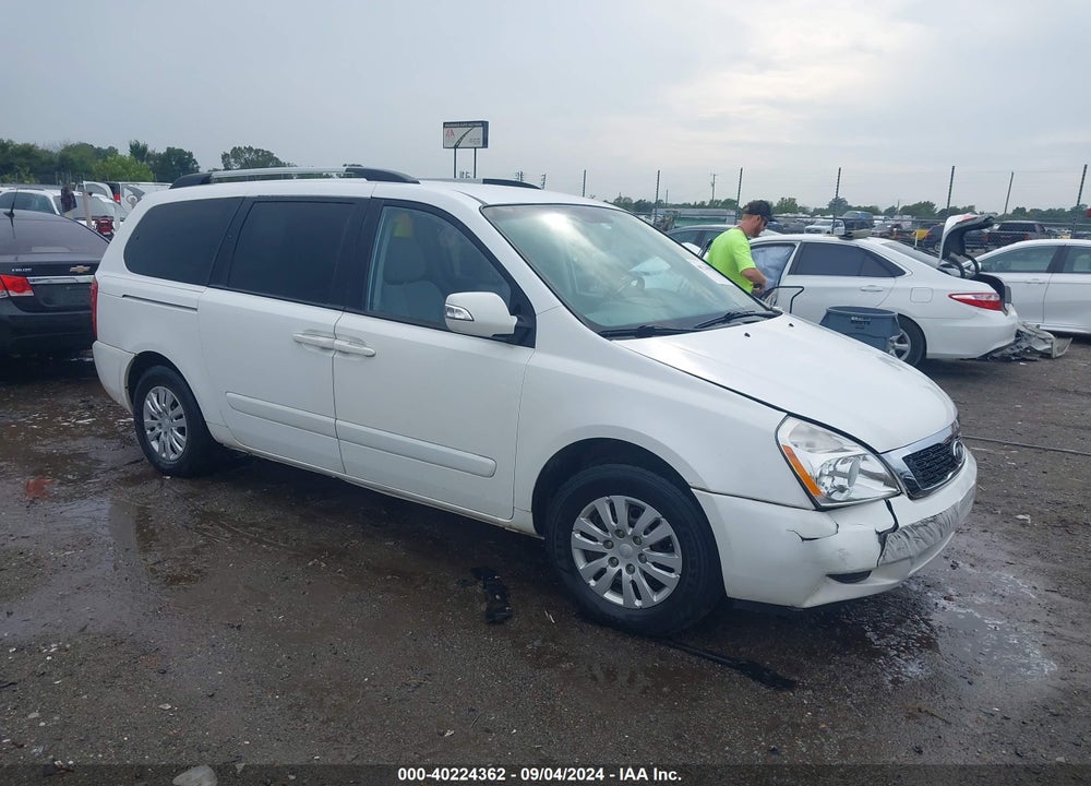 2011 KIA SEDONA LX VIN: KNDMG4C79B6364432