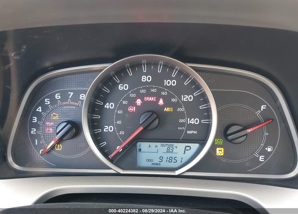 2015 TOYOTA RAV4 LE VIN: JTMZFREVXFJ049837