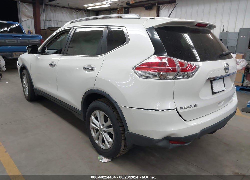 2015 NISSAN ROGUE SV VIN: 5N1AT2MT6FC822428