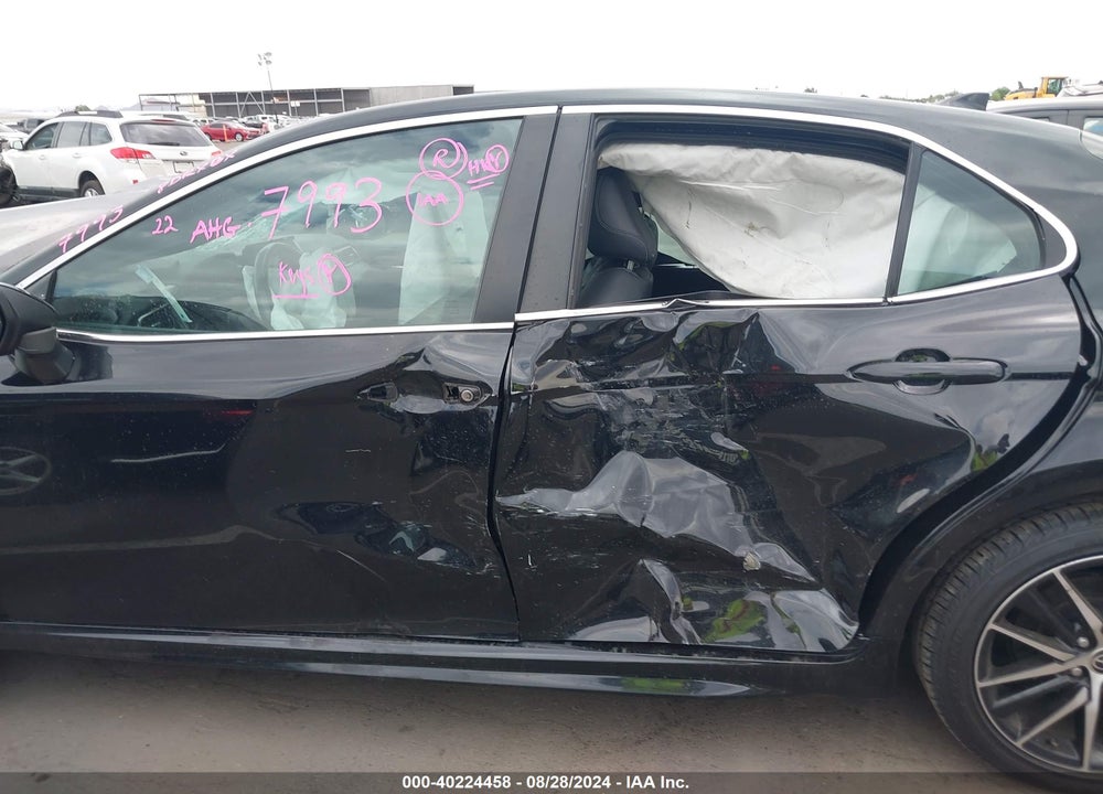 2022 TOYOTA CAMRY SE VIN: 4T1G11AK2NU670792