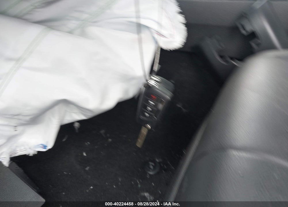 2022 TOYOTA CAMRY SE VIN: 4T1G11AK2NU670792