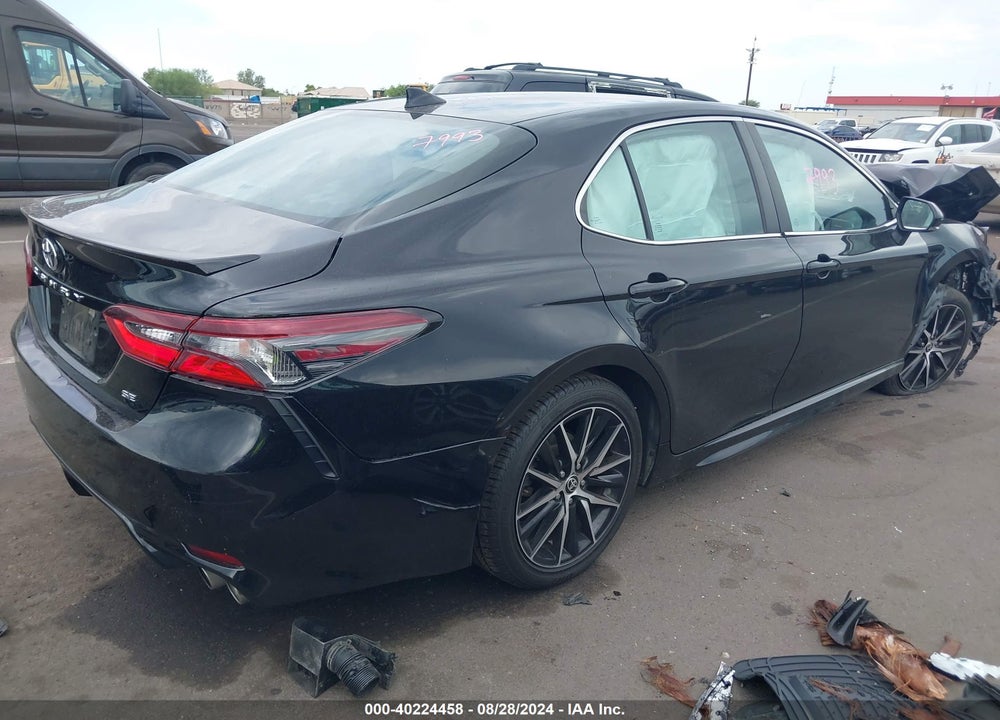 2022 TOYOTA CAMRY SE VIN: 4T1G11AK2NU670792
