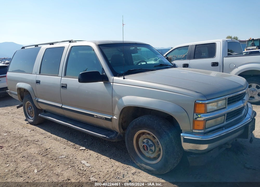 1999 CHEVROLET SUBURBAN 1500 VIN: 3GNFK16R4XG176644