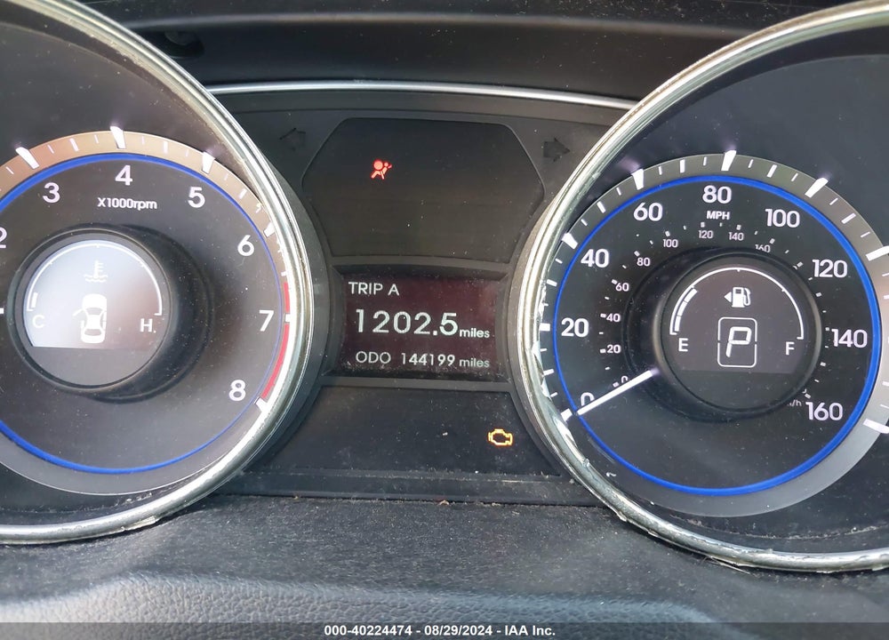 2011 HYUNDAI SONATA VIN: 5NPEB4AC6BH145064