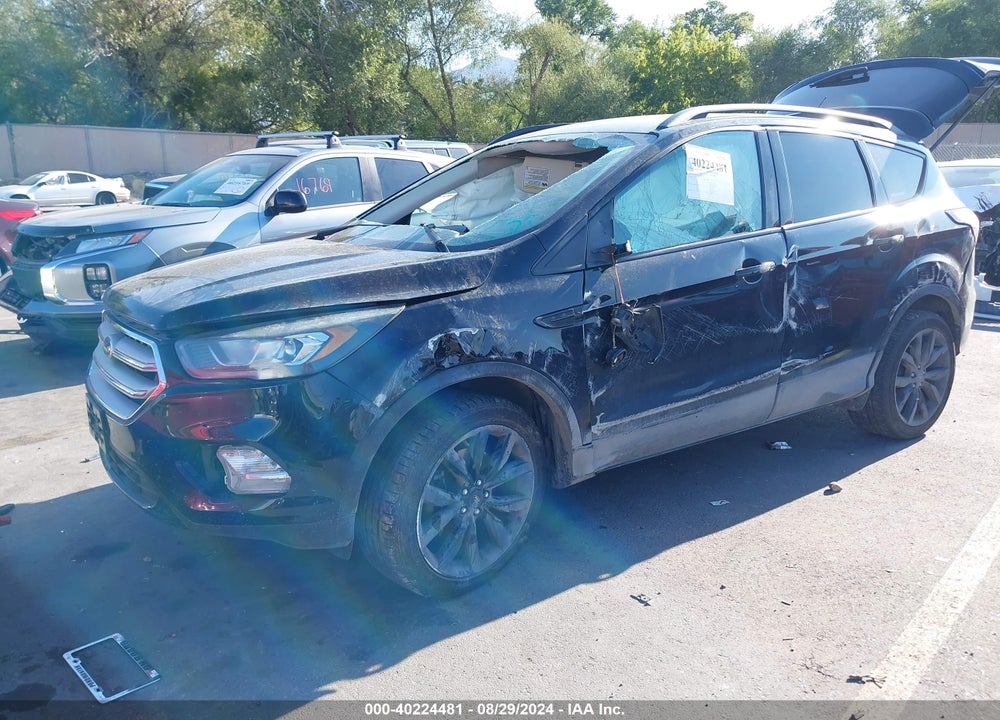 2017 FORD ESCAPE SE VIN: 1FMCU0G9XHUD12199