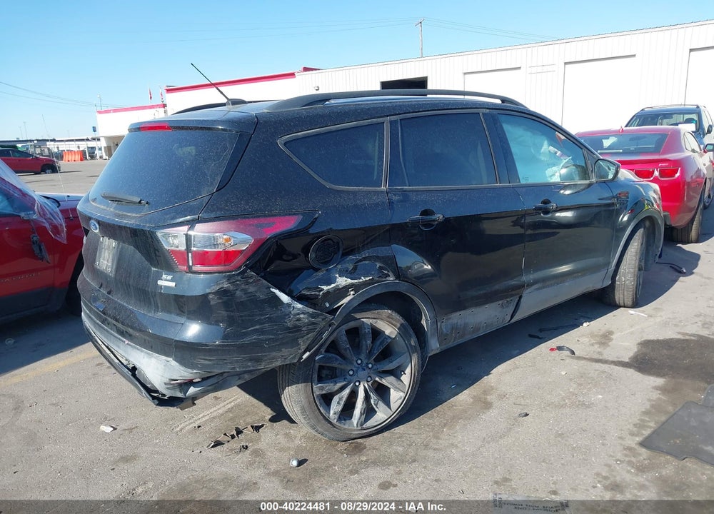 2017 FORD ESCAPE SE VIN: 1FMCU0G9XHUD12199