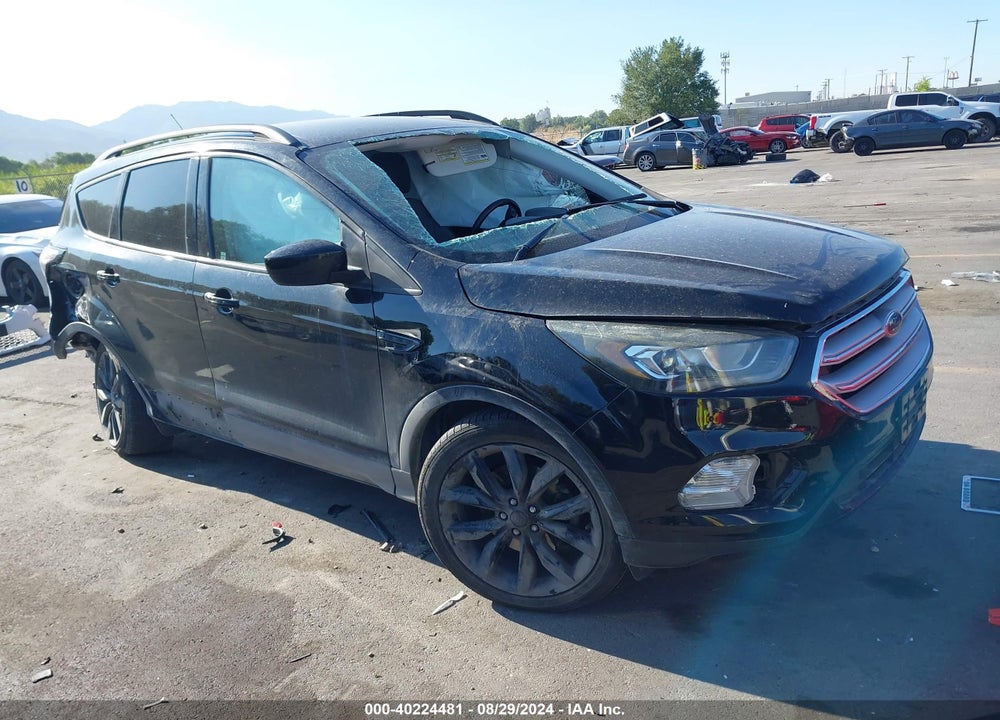 2017 FORD ESCAPE SE VIN: 1FMCU0G9XHUD12199