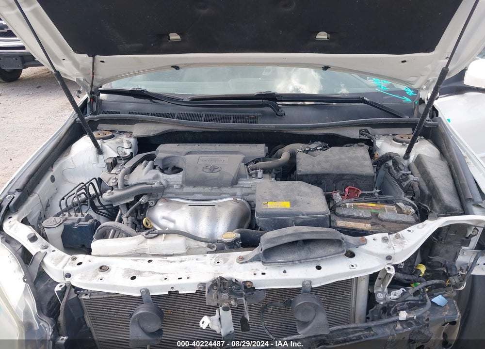 2015 TOYOTA CAMRY SE VIN: 4T1BF1FK1FU025072
