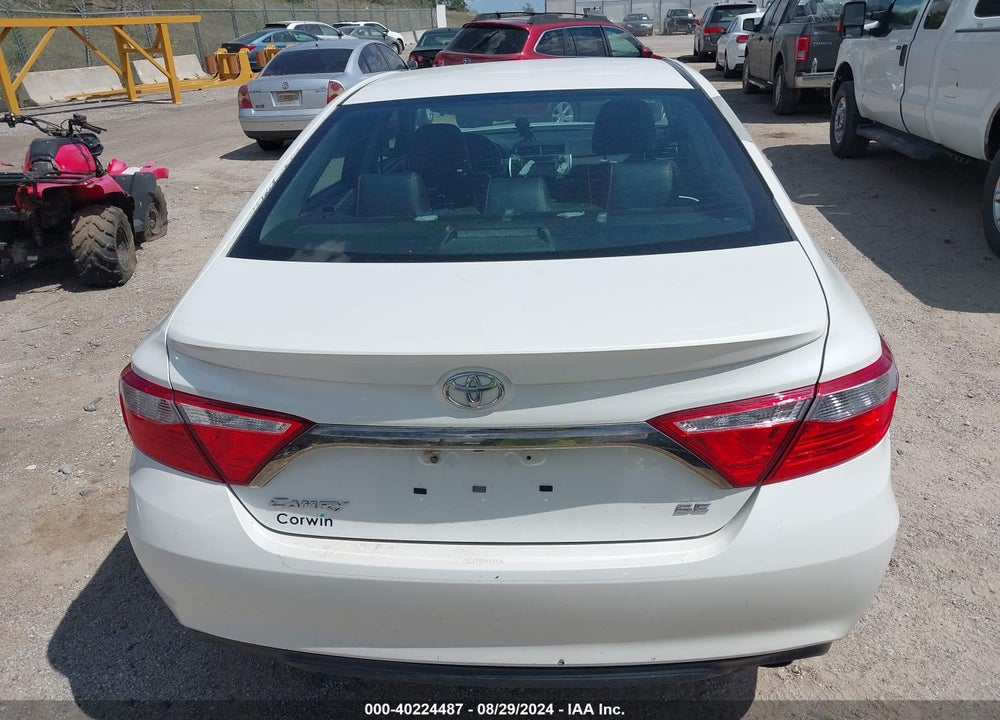 2015 TOYOTA CAMRY SE VIN: 4T1BF1FK1FU025072