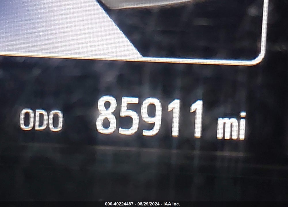 2015 TOYOTA CAMRY SE VIN: 4T1BF1FK1FU025072