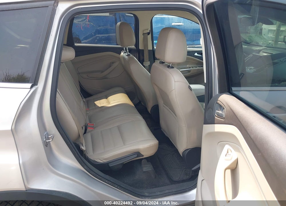 2017 FORD ESCAPE TITANIUM VIN: 1FMCU9J92HUE95627