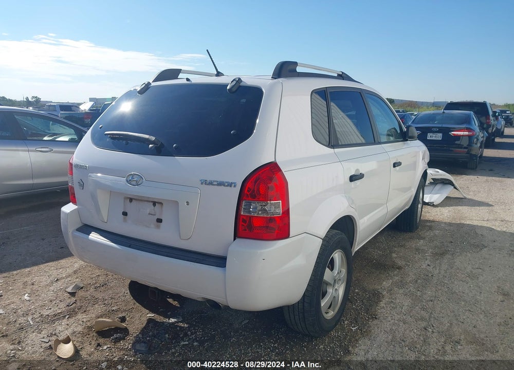 2008 HYUNDAI TUCSON GLS VIN: KM8JM12B18U754747