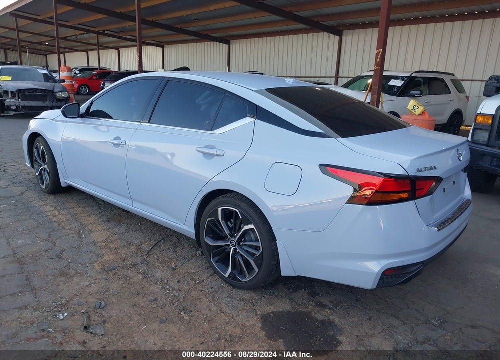 2023 NISSAN ALTIMA SR FWD VIN: 1N4BL4CV2PN398183