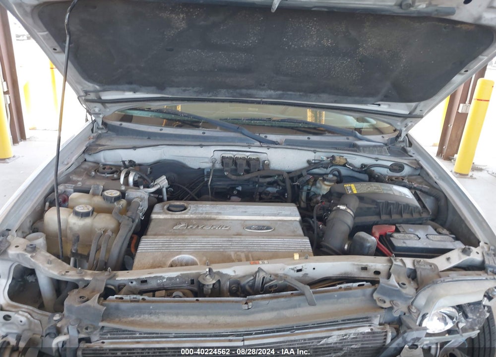 2005 FORD ESCAPE VIN: 1FMCU95H05KE01379