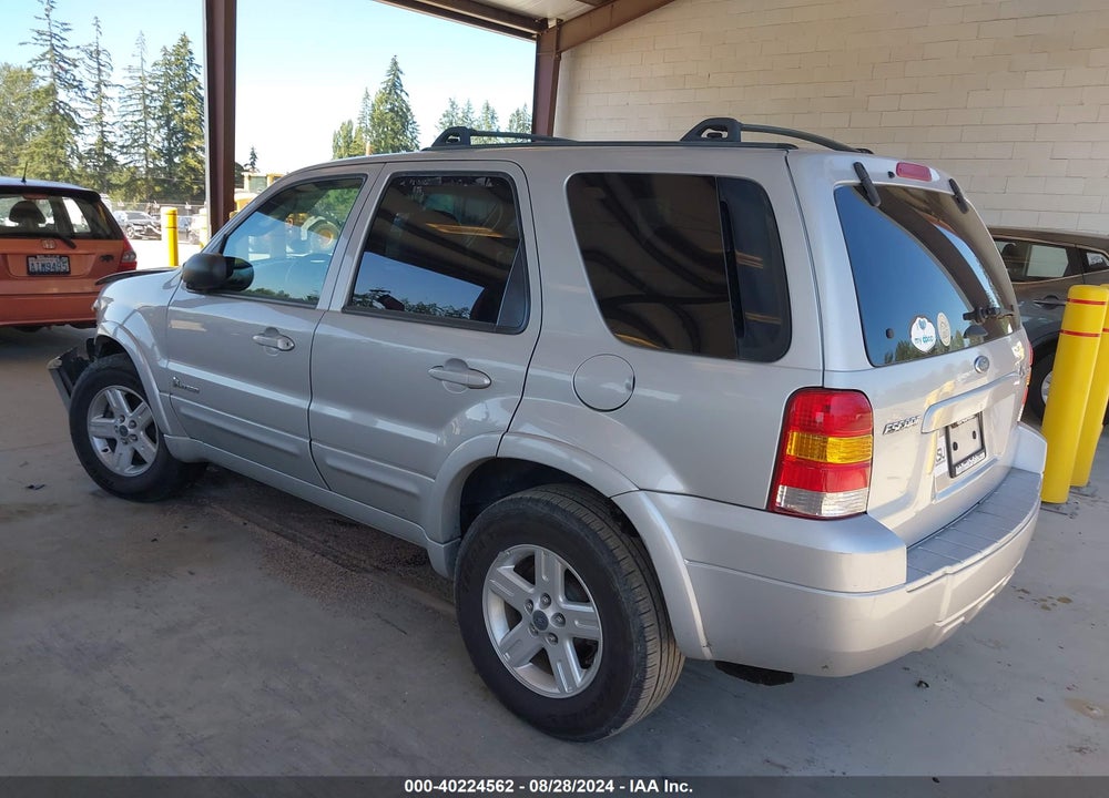 2005 FORD ESCAPE VIN: 1FMCU95H05KE01379