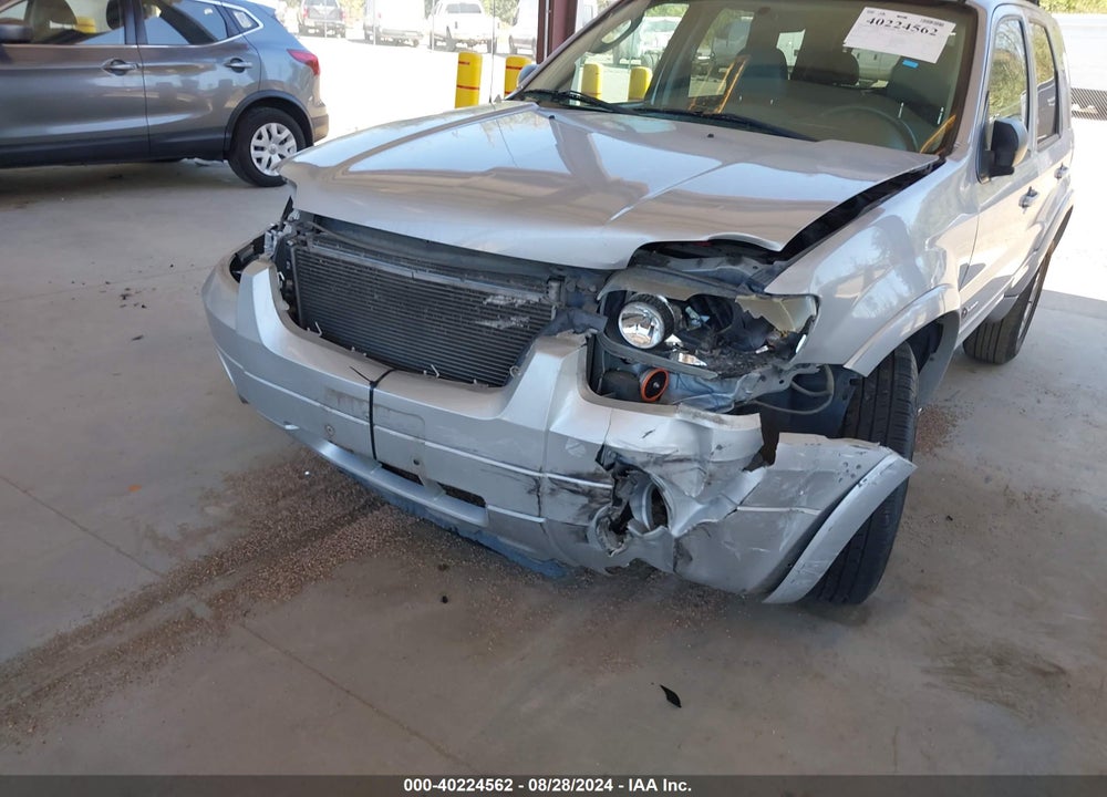 2005 FORD ESCAPE VIN: 1FMCU95H05KE01379
