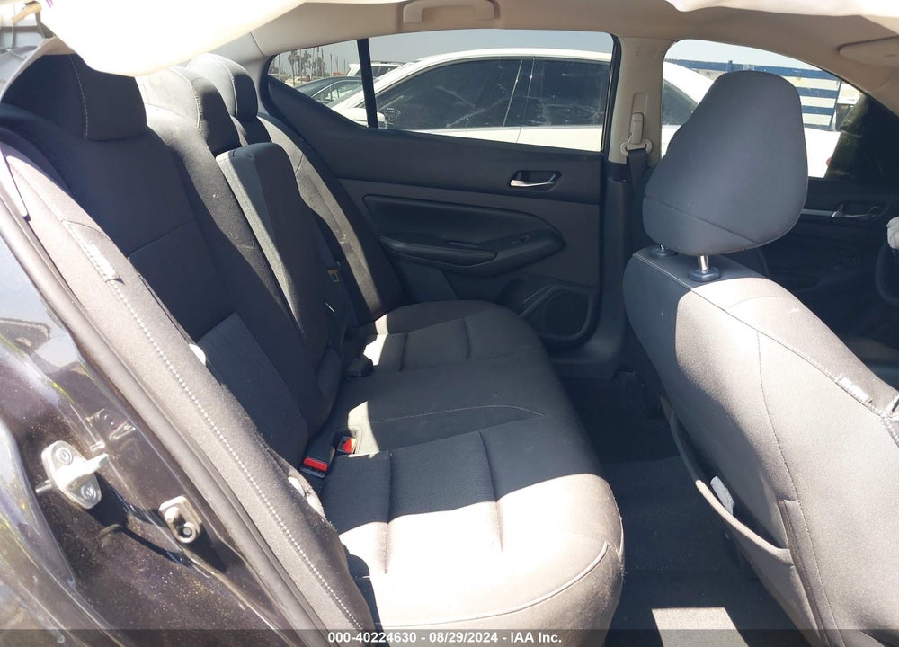 2022 NISSAN ALTIMA SV FWD VIN: 1N4BL4DV3NN412877