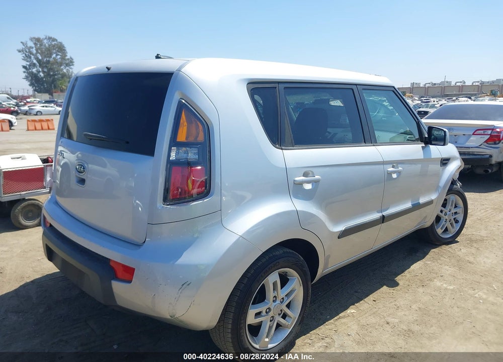 2011 KIA SOUL VIN: KNDJT2A28B7712919
