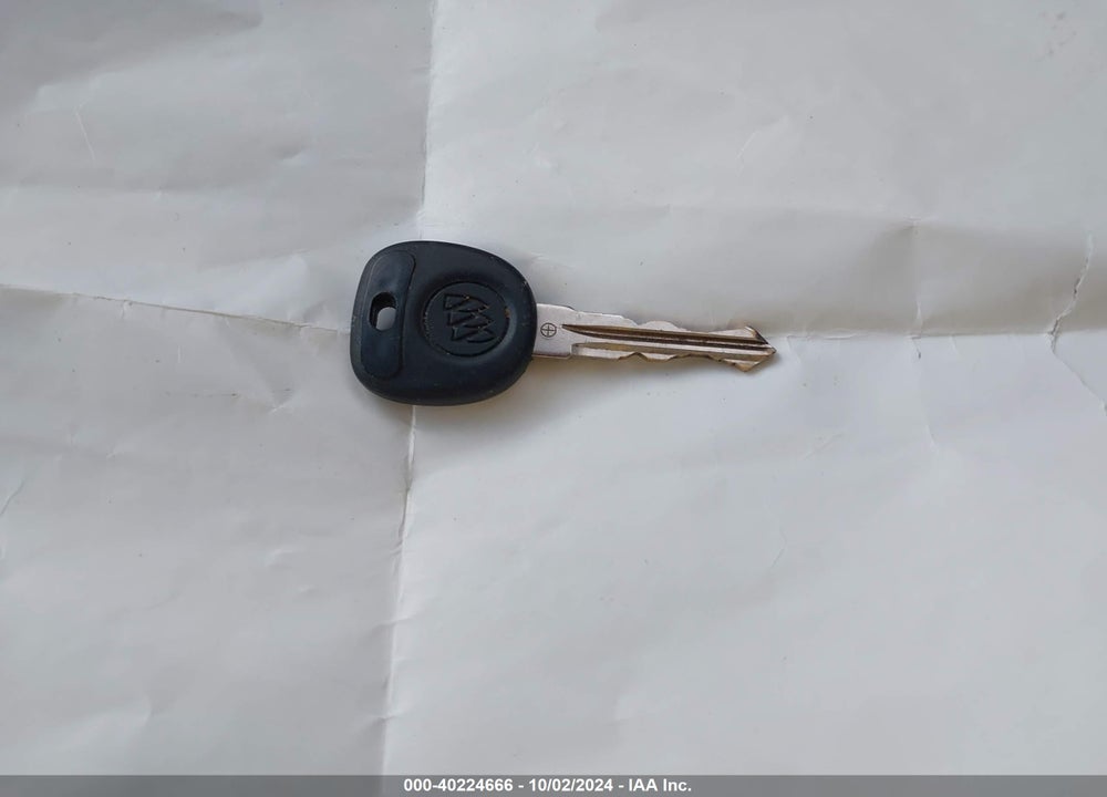 2010 BUICK LUCERNE CXL-3 VIN: 1G4HE5EM0AU113840