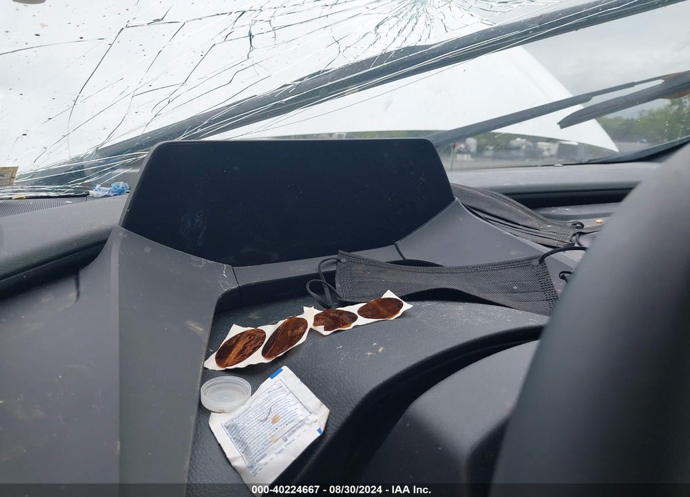 2024 TOYOTA PRIUS LE VIN: JTDACAAU1R3022880