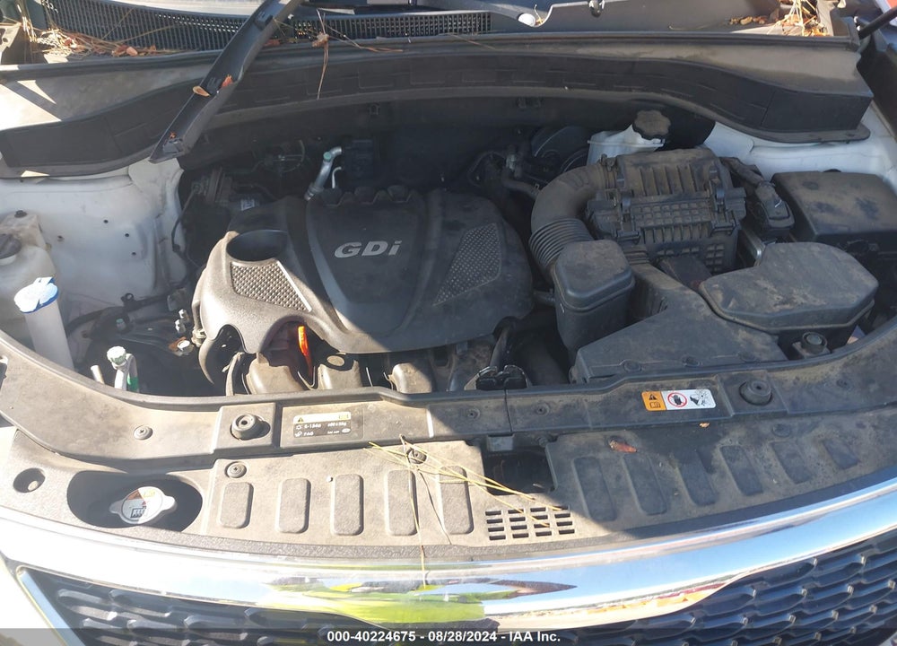2014 KIA SORENTO LX VIN: 5XYKT3A61EG435969