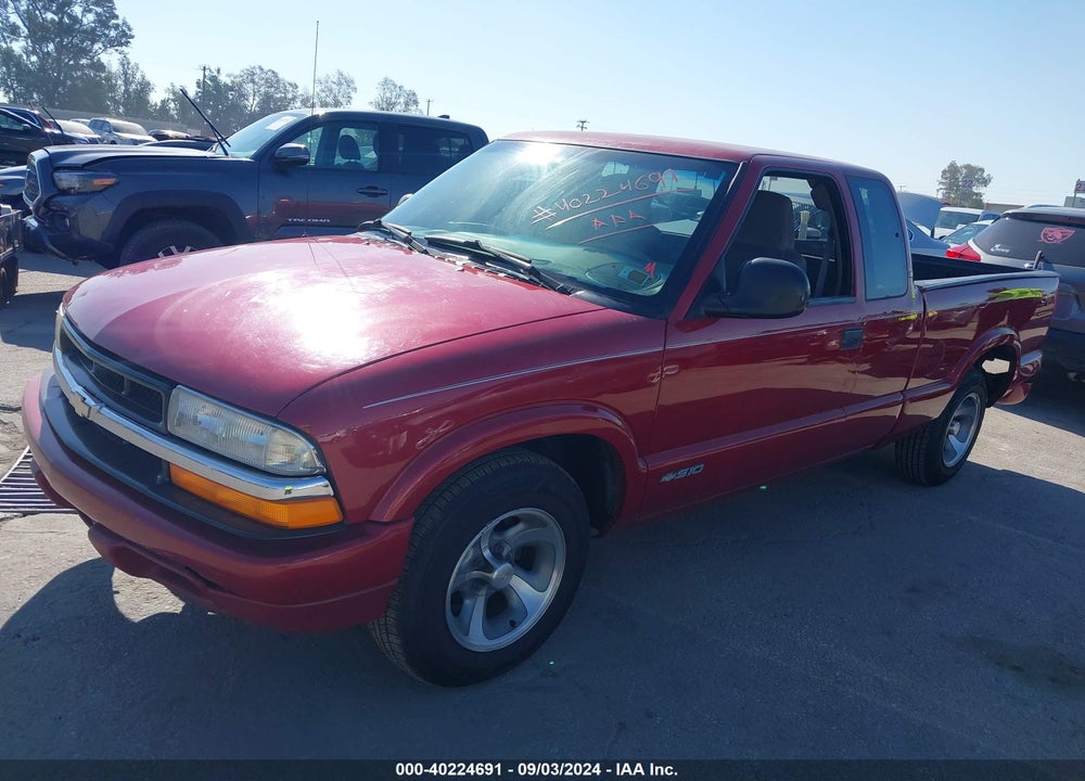 1998 CHEVROLET S-10 LS FLEETSIDE VIN: 1GCCS1941W8220129