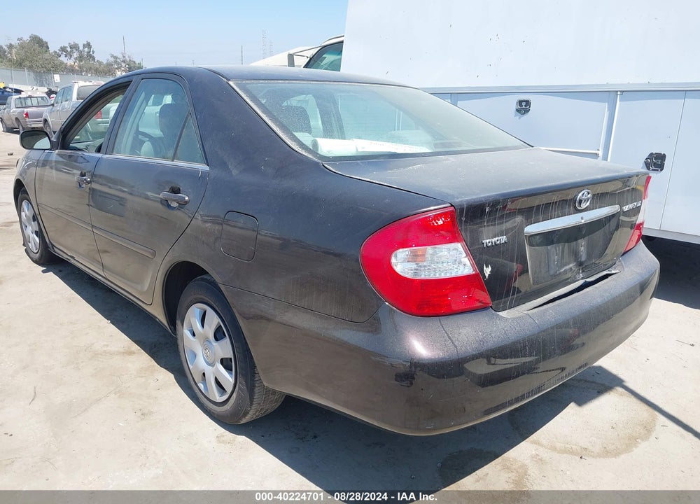2004 TOYOTA CAMRY LE VIN: 4T1BE32K64U854138