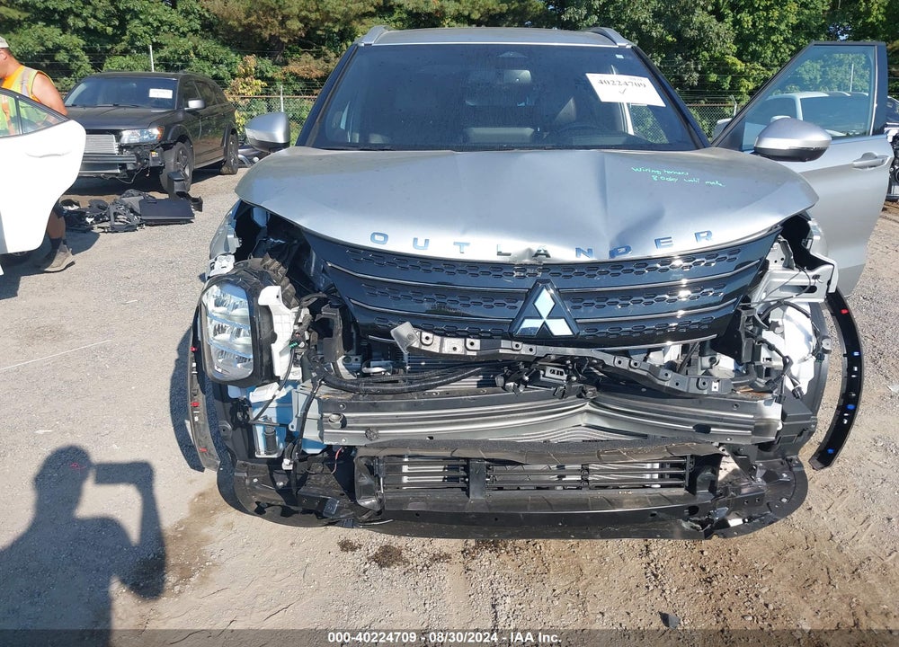 2022 MITSUBISHI OUTLANDER SEL 2.5 S-AWC/SEL LAUNCH EDITION S-AWC/SEL SPECIAL EDITION VIN: JA4J4VA86NZ073073